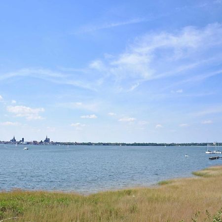 Ferienwohnung Mit Garten Und Sundblick Altefähr Eksteriør bilde